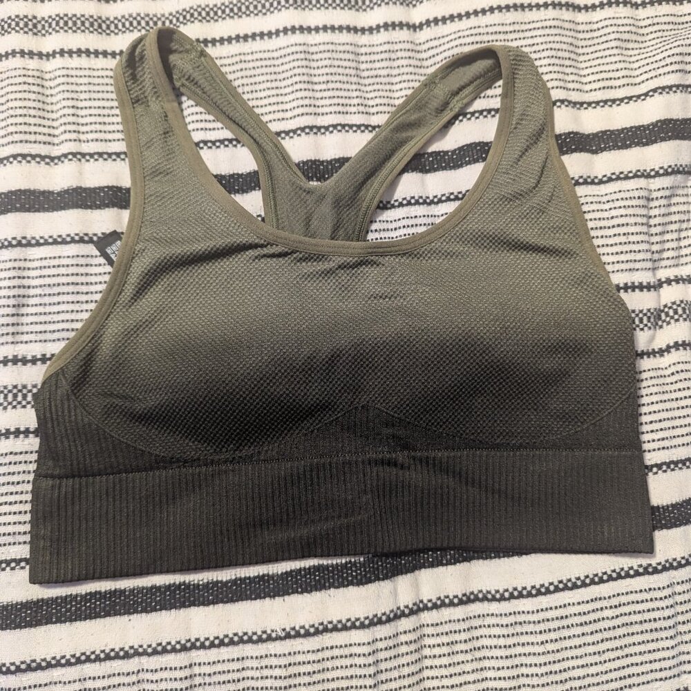 Victoria's Secret Sports Bra (Green Ombre)